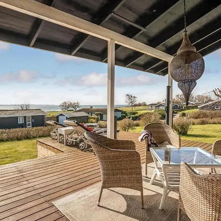 Prázdninový dům 2 Bedroom Cozy In