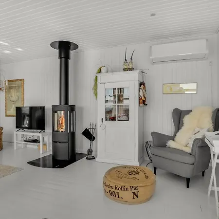 2 Bedroom Cozy In Casa de Férias *