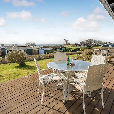 2 Bedroom Cozy In * Ebberup