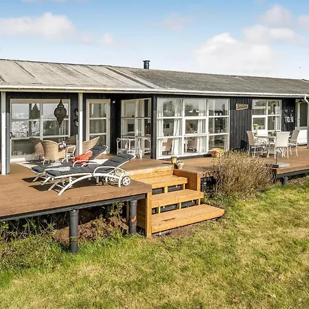 Дом отдыха 2 Bedroom Cozy In Ebberup