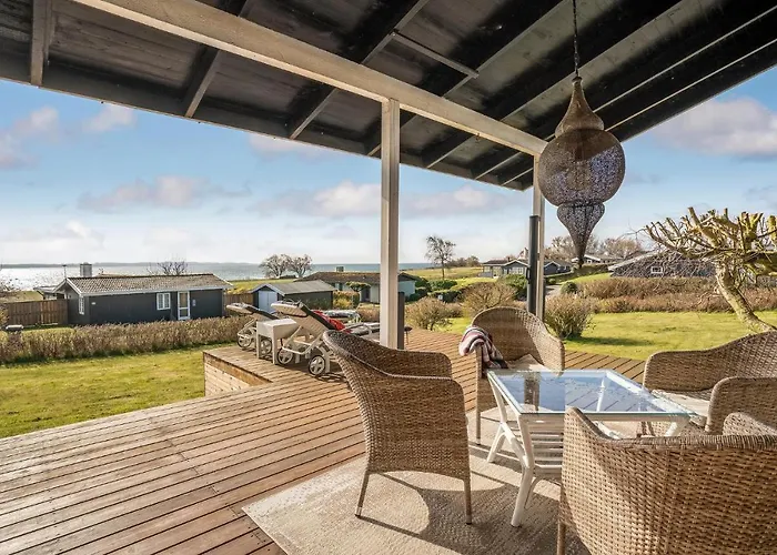 Holiday home 2 Bedroom Cozy In