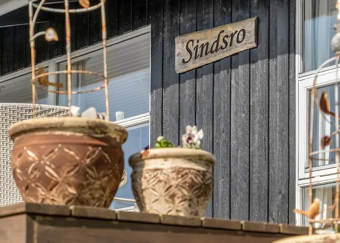 2 Bedroom Cozy In * אברופ